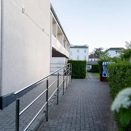 Solaris 7 Mit Balkon, Gemeinschaftssauna Und Grillplatz Groemitz